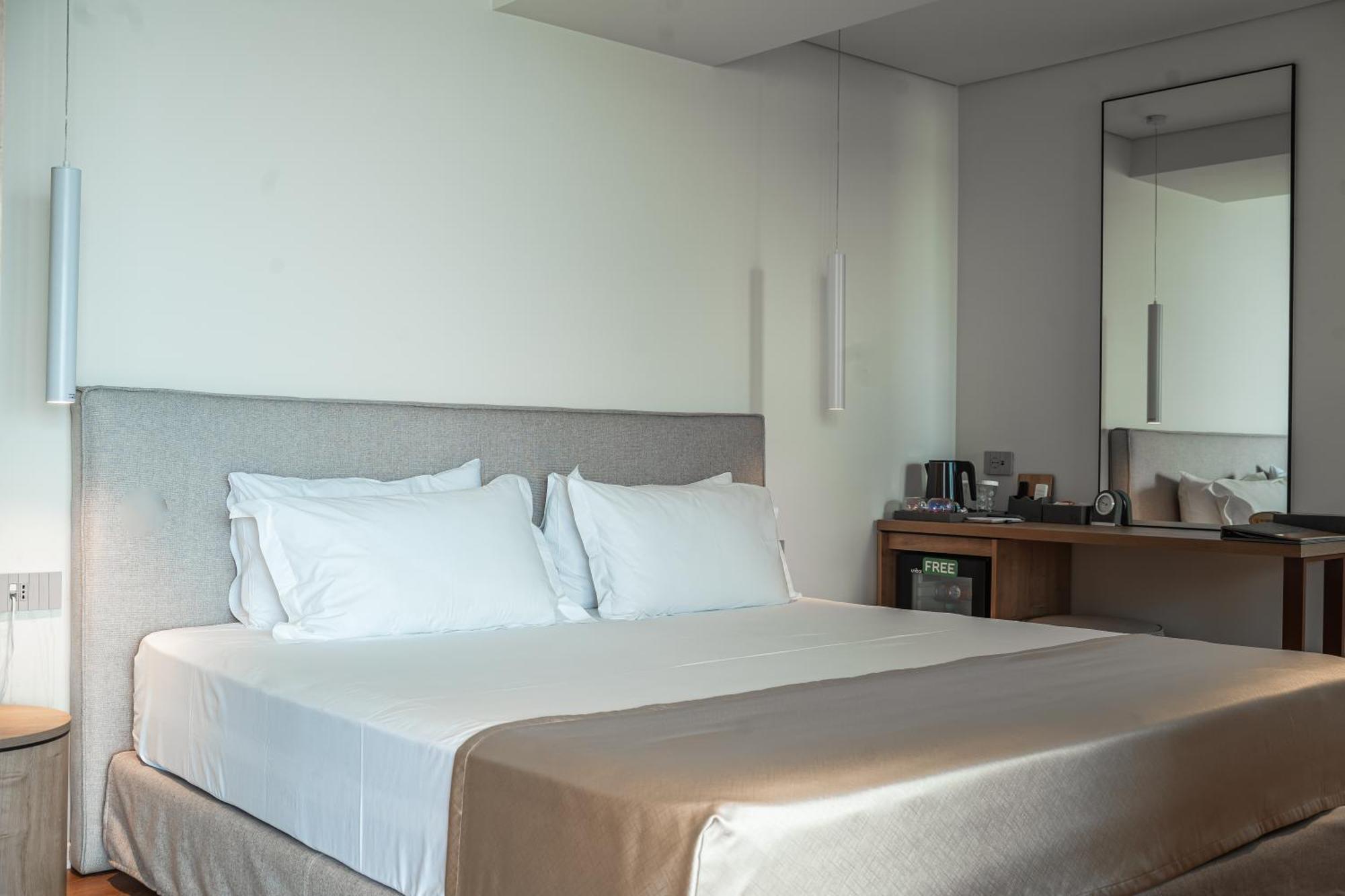 Hotel Vale Саранда Екстер'єр фото